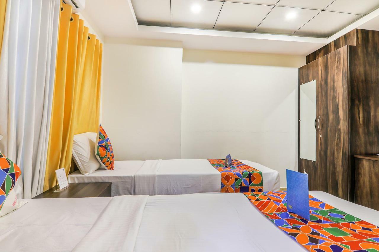 Fabhotel Oakwey Inn Indiranagar バンガロール エクステリア 写真