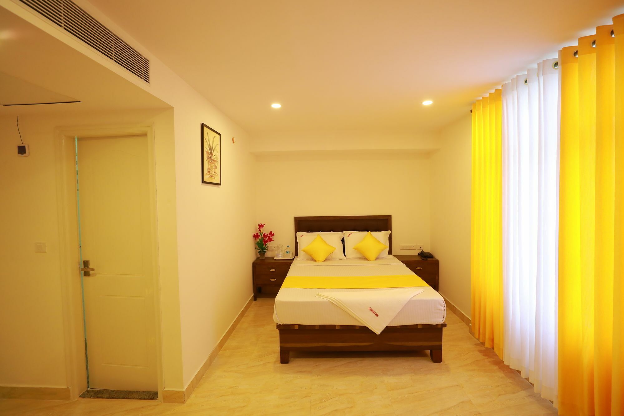 Fabhotel Oakwey Inn Indiranagar バンガロール エクステリア 写真